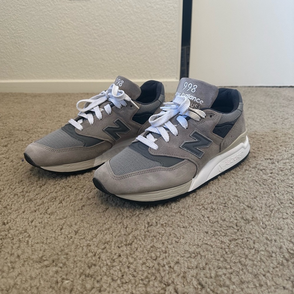 New Balance 998